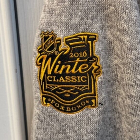 Boston Bruins 2016 Winter Classic Foxborough CCM Hockey Sweater NHL Size Medium - Picture 5 of 10